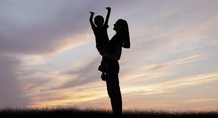 180 Heart-Touching Missing Mom Quotes