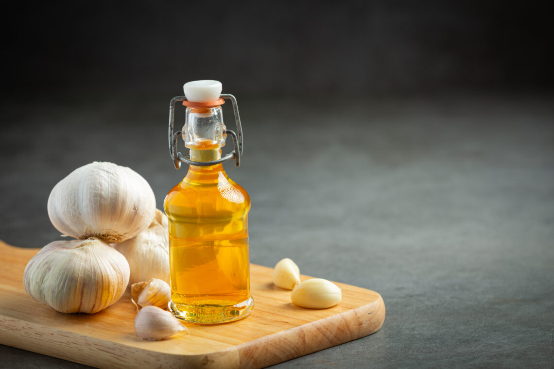 Garlic Oil Benefits for Skin